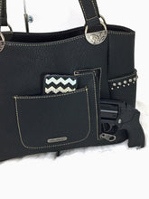 Load image into Gallery viewer, Montana West Sunburst Design Conch Concealed Carry Crossbody Bag 3