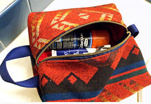 Load image into Gallery viewer, Pendleton Wool Toiletry Dopp kit 4