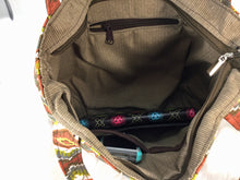 Load image into Gallery viewer, Southwestern print tote handbag 5