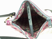 Load image into Gallery viewer, trina white 2 750