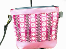 Load image into Gallery viewer, trina white 4 750